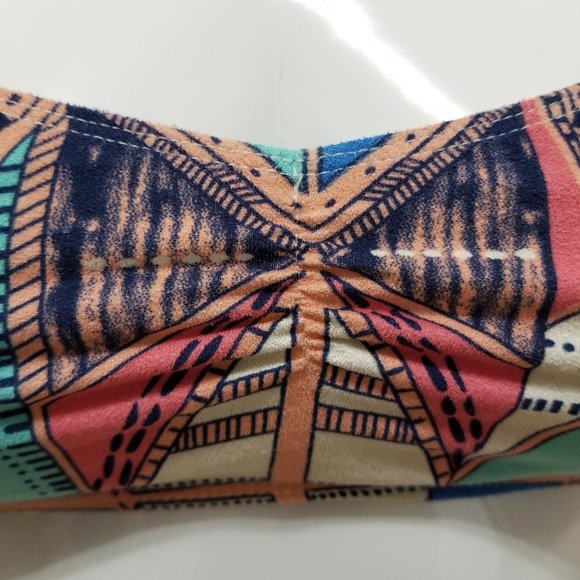 Nollie bralette Small geometric print cross strap racerback pullover style boho - Picture 8 of 13